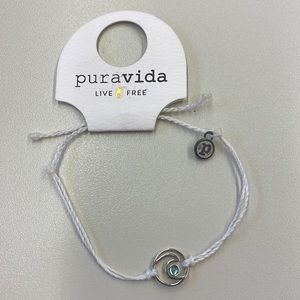 White pura vida gem brace - wave with blue gem 💎